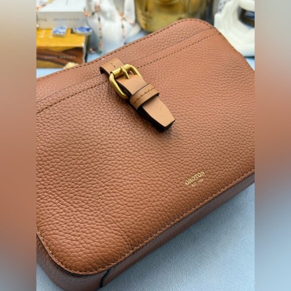 🆕 OROTON 🧿 NWOT Dylan Camera Crossbody Bag, Tan Calfskin Pebble Leather - Picture 12 of 16